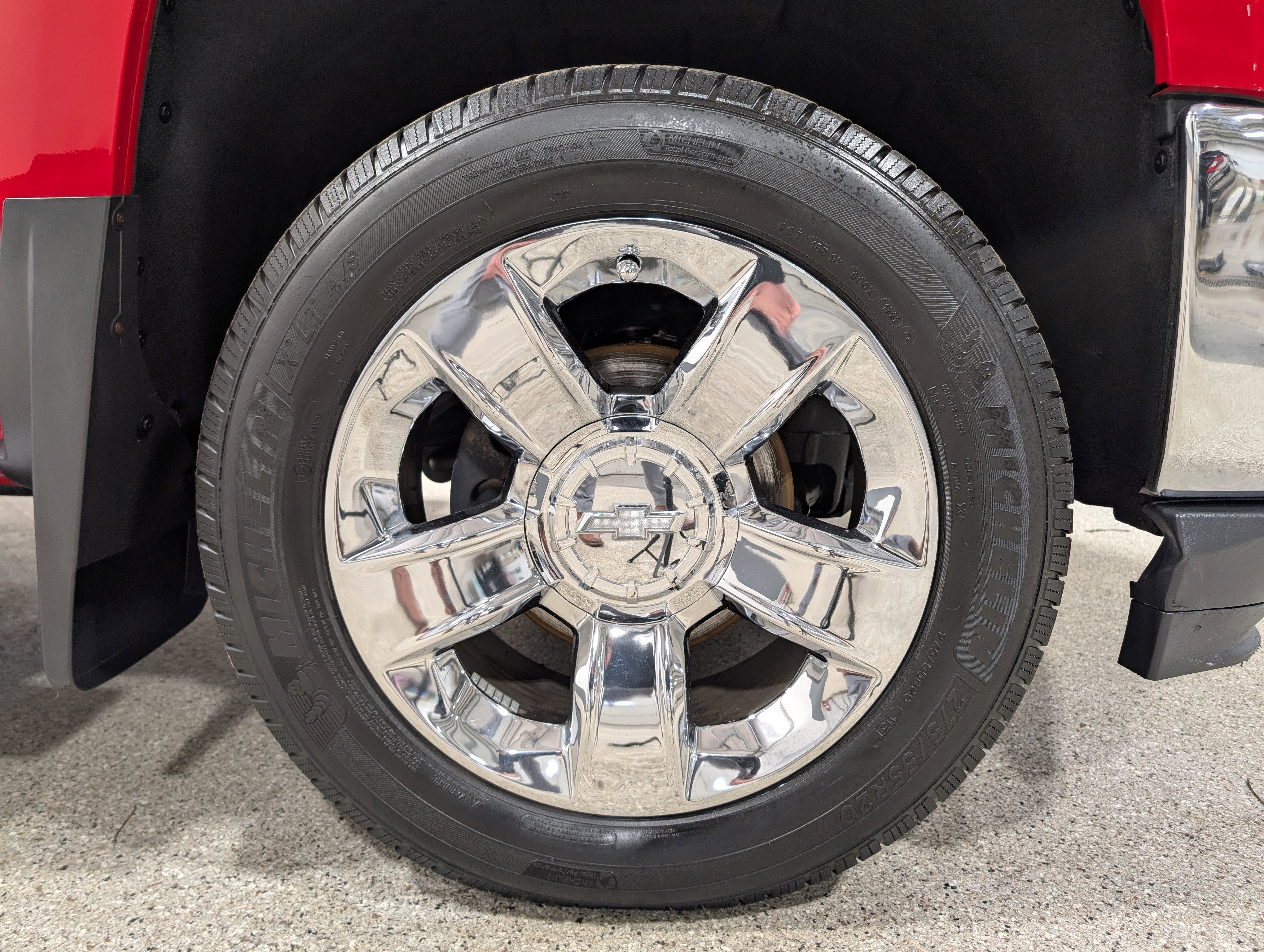 Used 2017 Chevrolet Silverado 1500 LTZ w/ Sport Package image 14