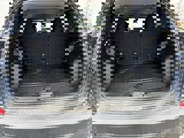 Used 2021 Jeep Cherokee Latitude w/ Mopar Interior Package image 26