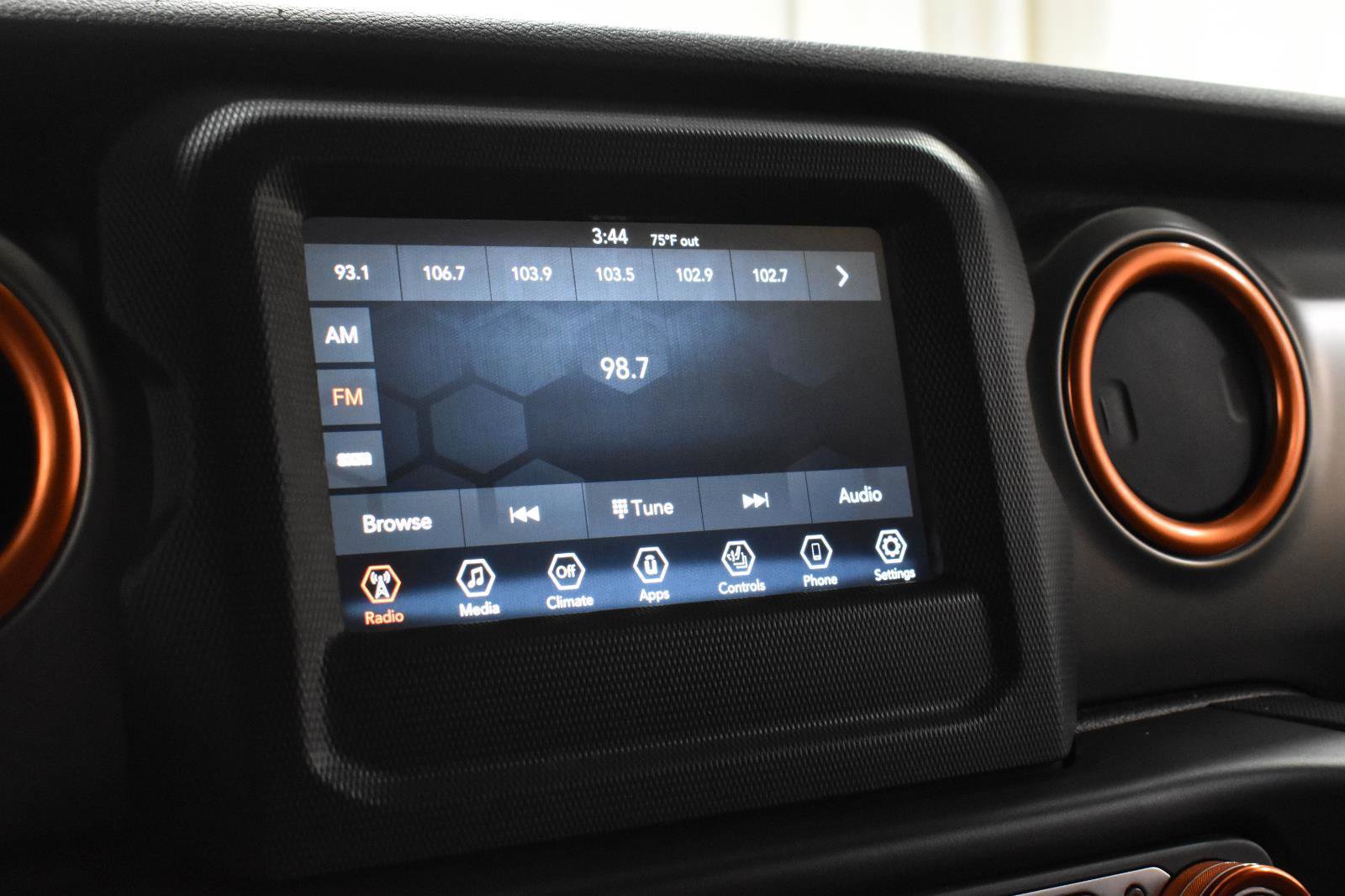 Used 2020 Jeep Wrangler Unlimited Sport AWD/4WD image 12