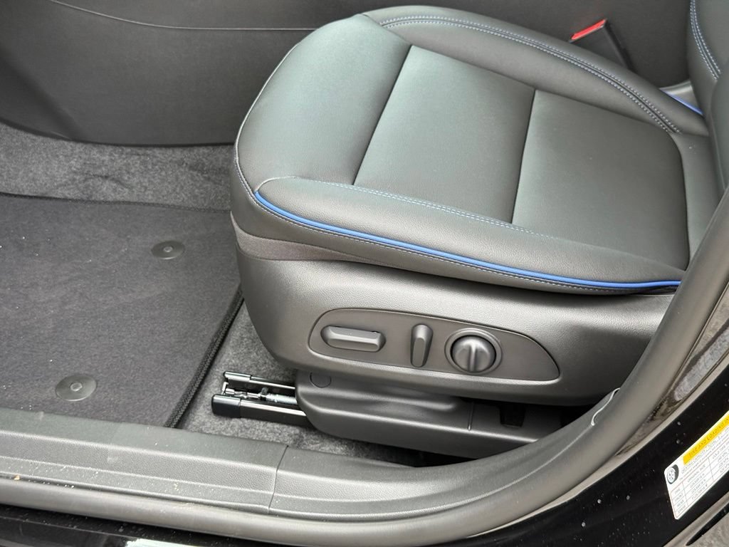 New 2026 Buick Envista Sport Touring w/ Convenience I Package FWD image 17