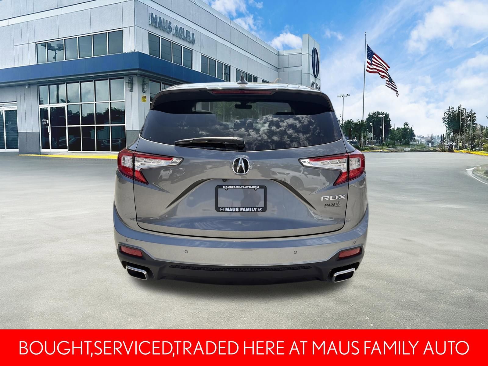 Used 2023 Acura RDX w/ Technology Package FWD image 5