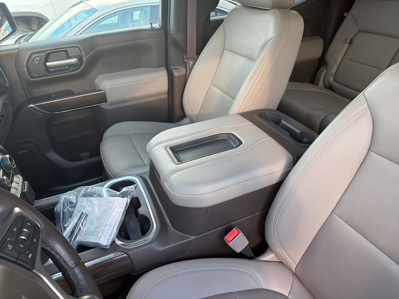 Used 2021 Chevrolet Silverado 1500 LT Trail Boss w/ Convenience Package II AWD/4WD image 25