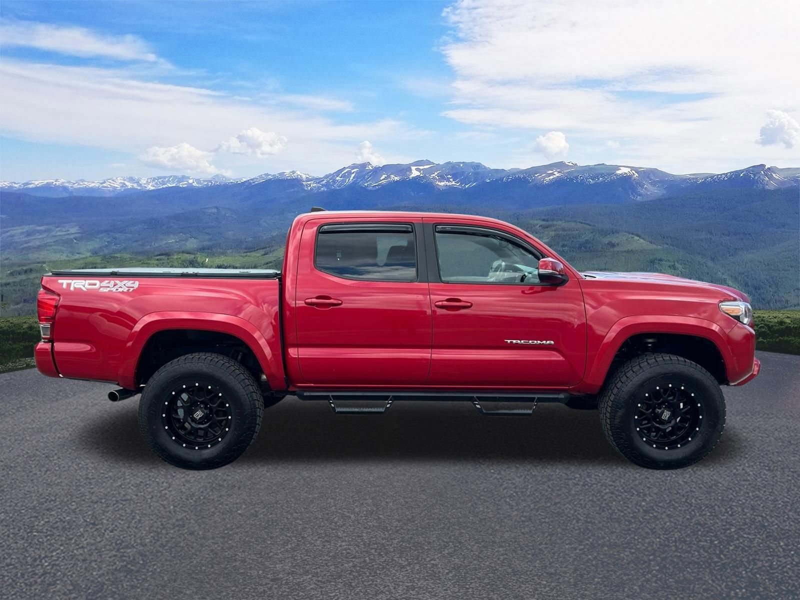 Used 2017 Toyota Tacoma TRD Sport w/ Premium & Technology Package AWD/4WD image 7