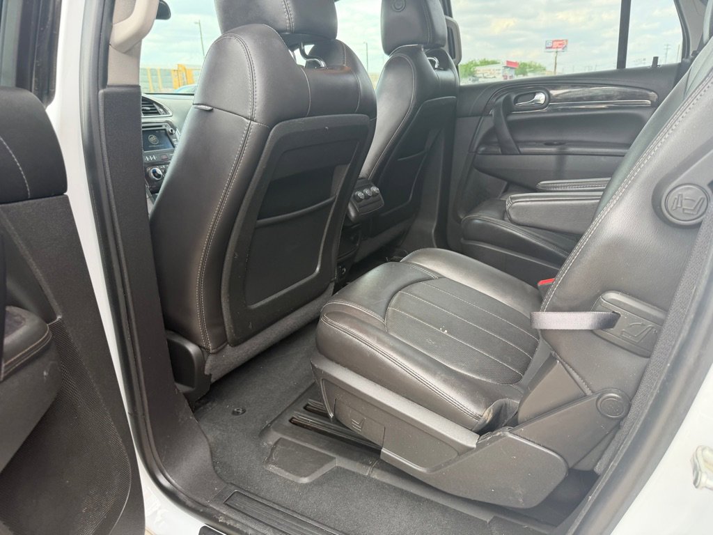 Used 2017 Buick Enclave Leather FWD image 25