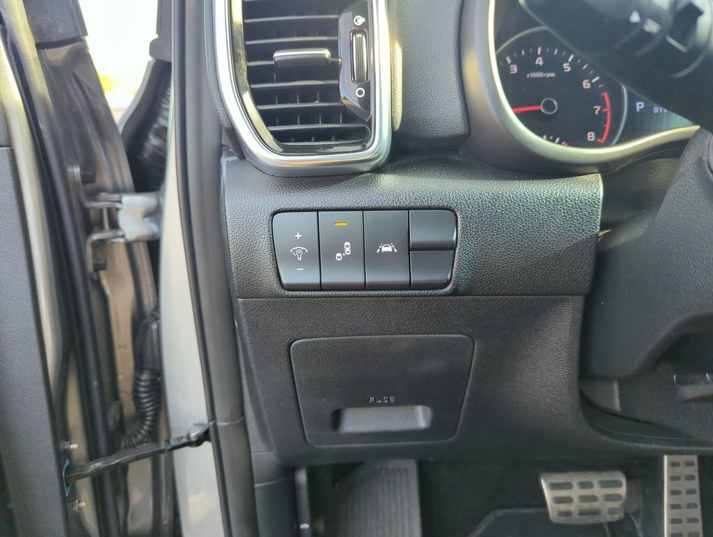 Used 2022 Kia Sportage Nightfall Edition w/ Nighfall AWD Premium Package image 20