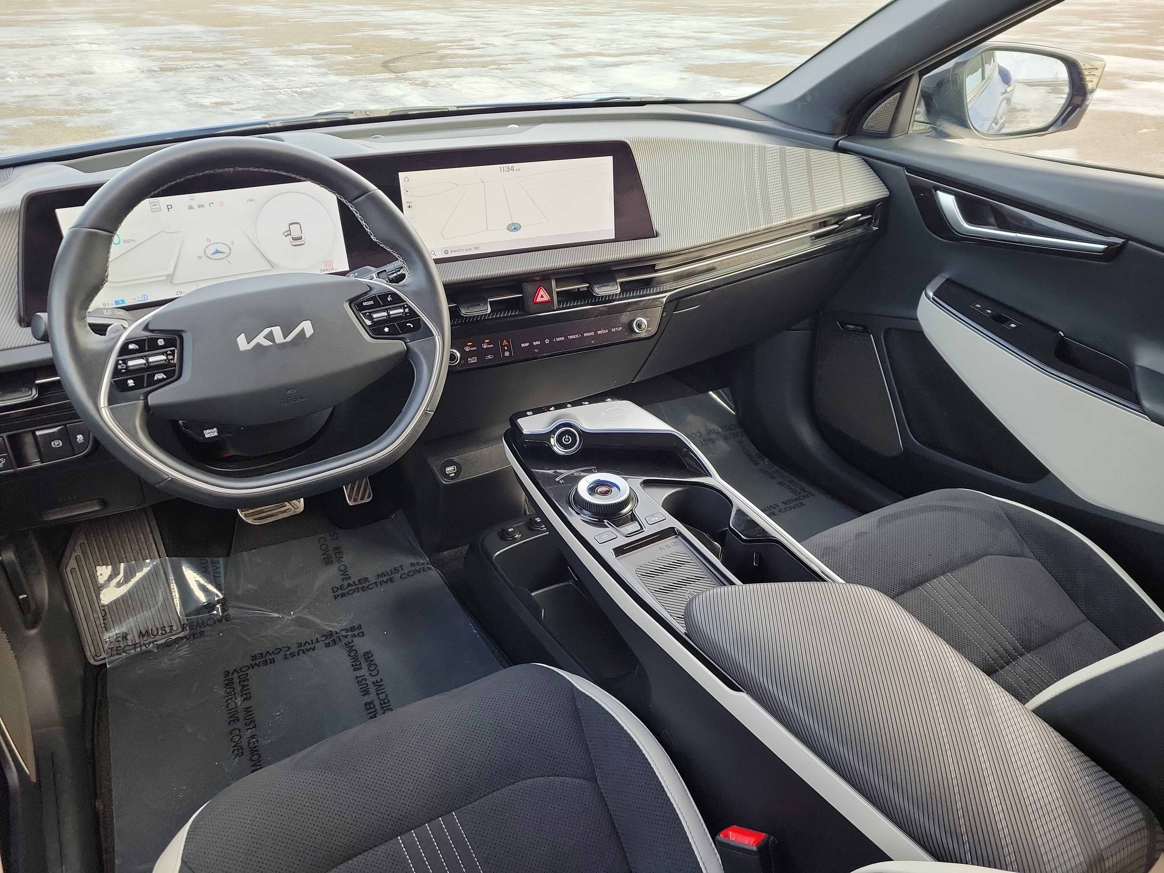 Used 2022 Kia EV6 GT-Line w/ GT-Line Suede Seat Package image 19