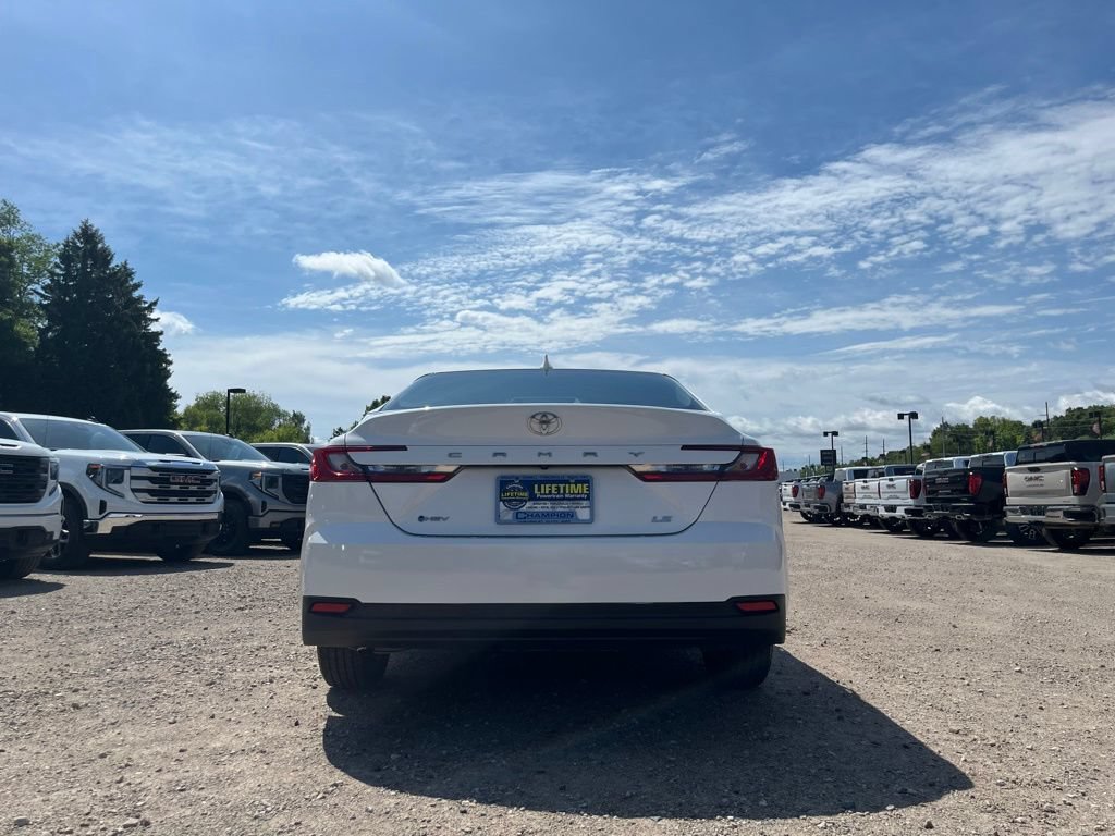 Used 2025 Toyota Camry LE FWD image 9