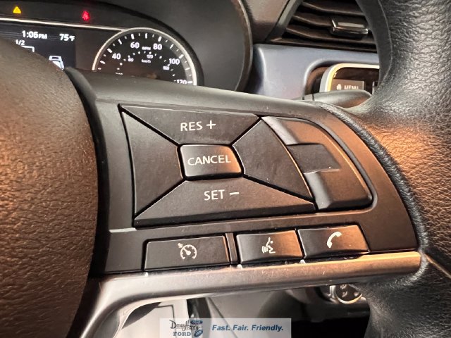 Used 2025 Nissan Versa SV FWD image 50
