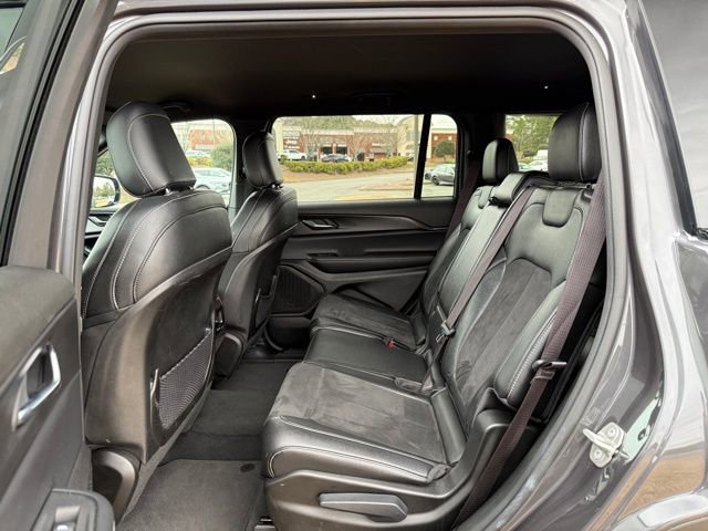 Certified 2024 Jeep Grand Cherokee L Laredo image 27