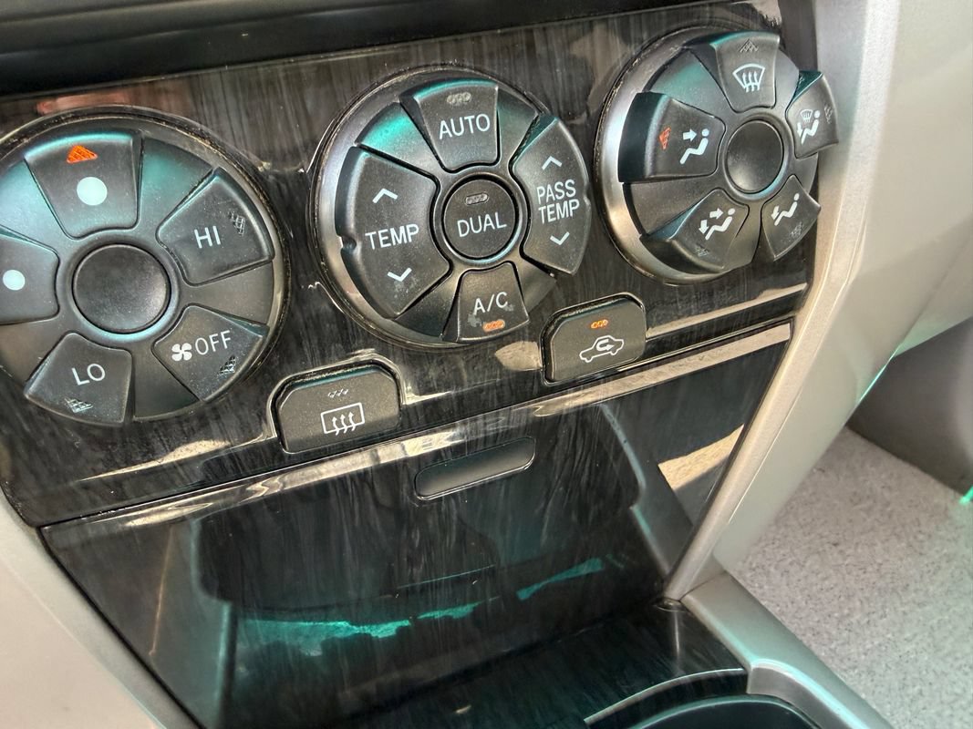 Used 2007 Toyota 4Runner Limited AWD/4WD image 40