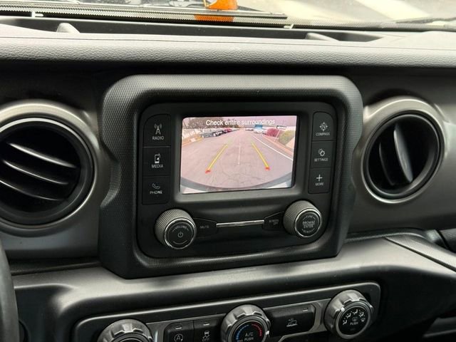 Used 2021 Jeep Wrangler Unlimited Sport image 23
