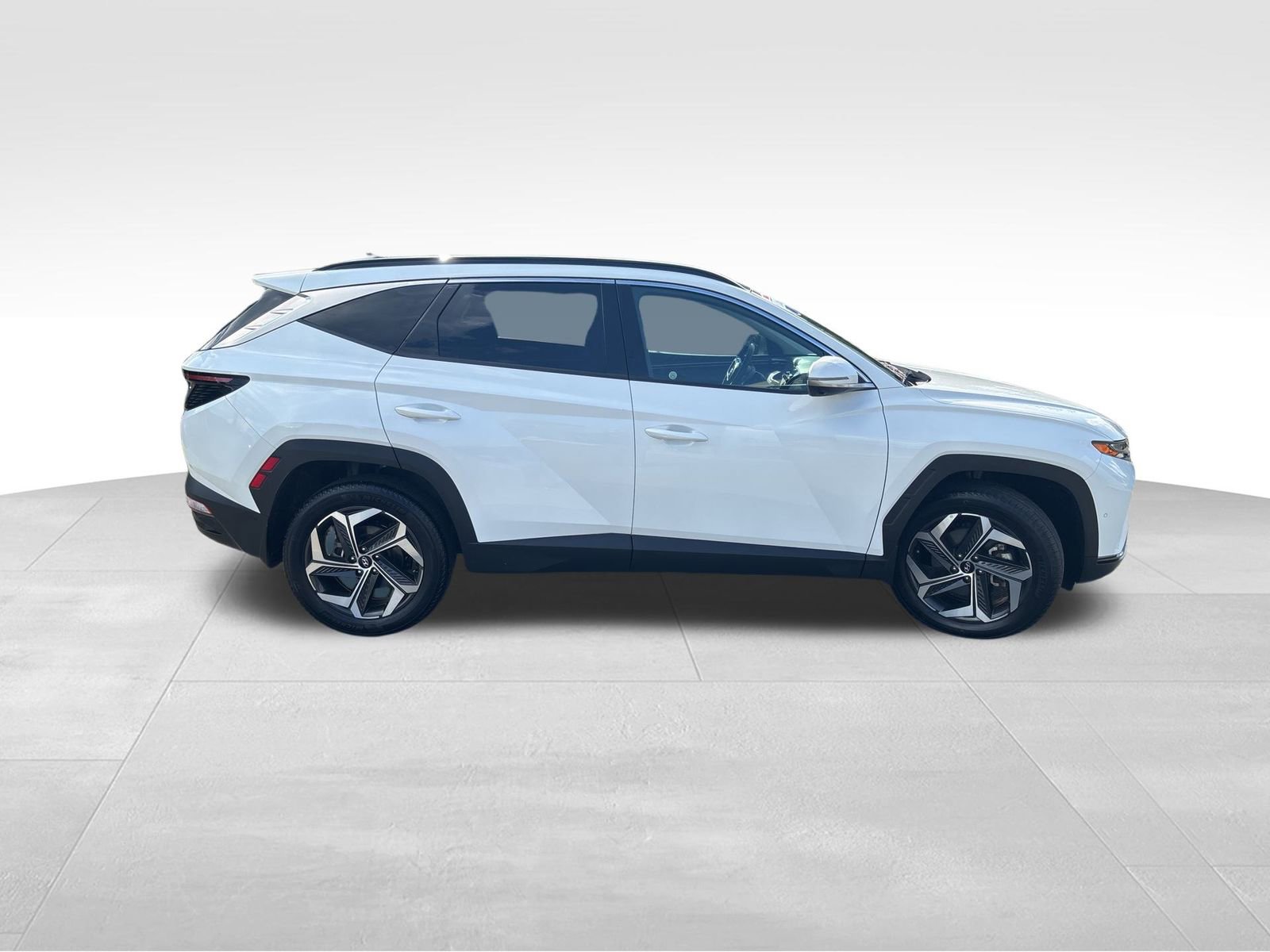 Used 2022 Hyundai Tucson Limited image 7