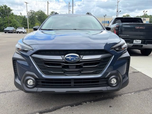 Used 2024 Subaru Outback Premium AWD/4WD image 5