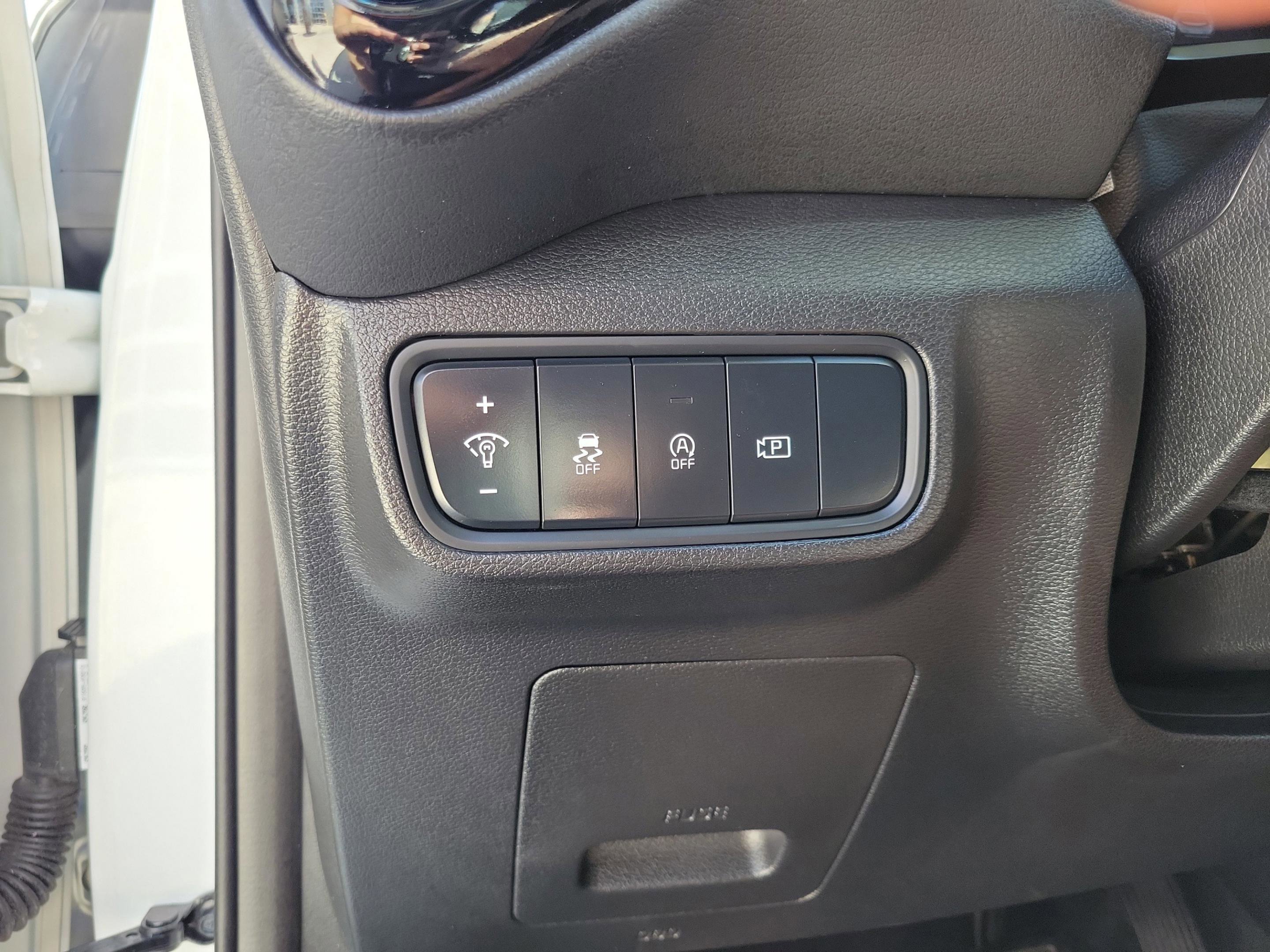 Used 2024 Kia Soul S FWD image 8
