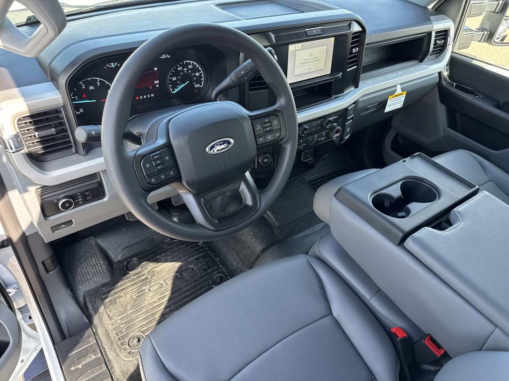 New 2026 Ford F550 2WD SuperCab Super Duty image 7