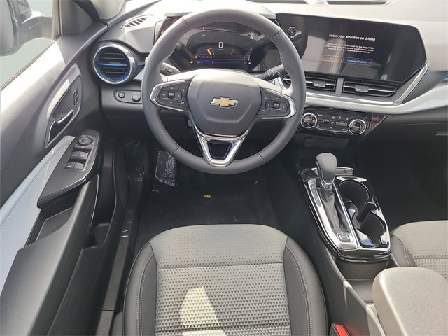 New 2026 Chevrolet Trax LT w/ Driver Confidence Package image 15