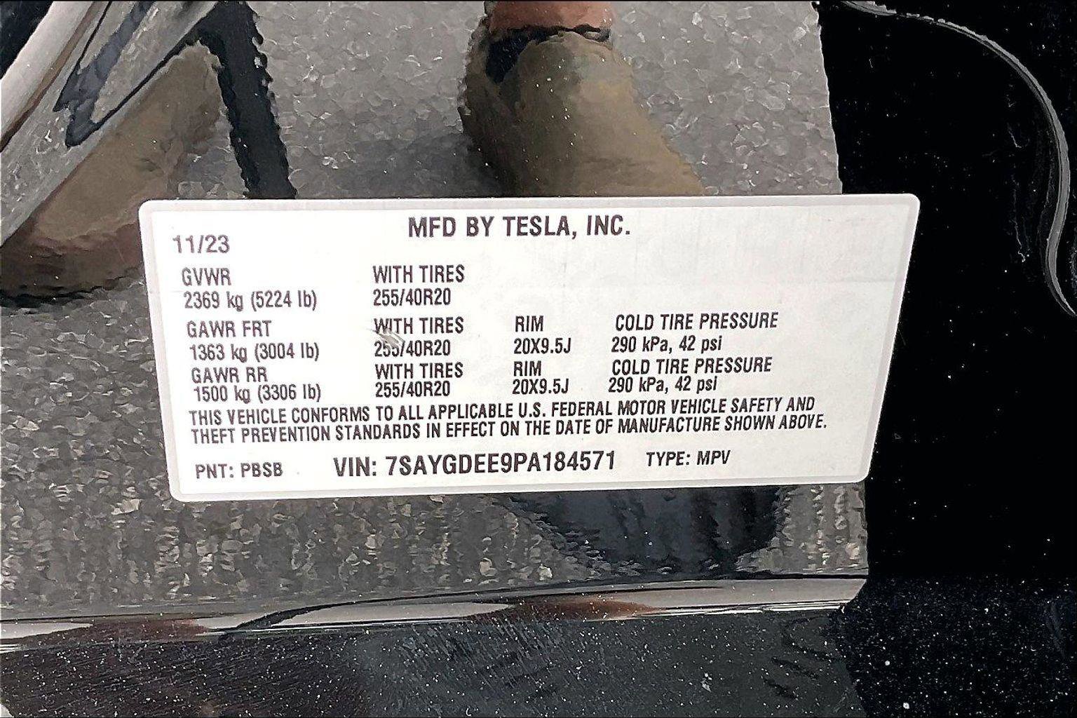 Used 2023 Tesla Model Y Long Range AWD/4WD image 15