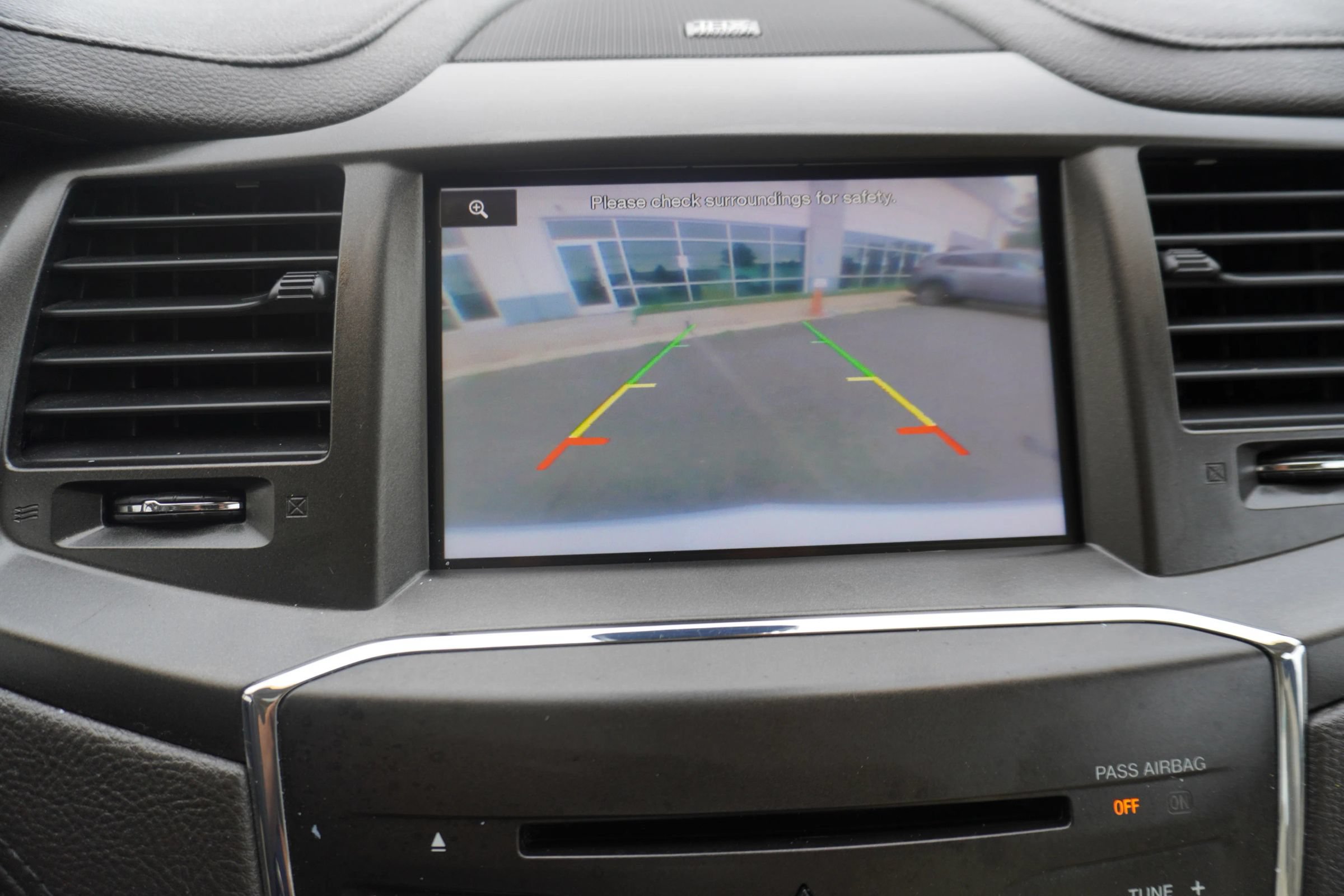 Used 2013 Lincoln MKS FWD image 20