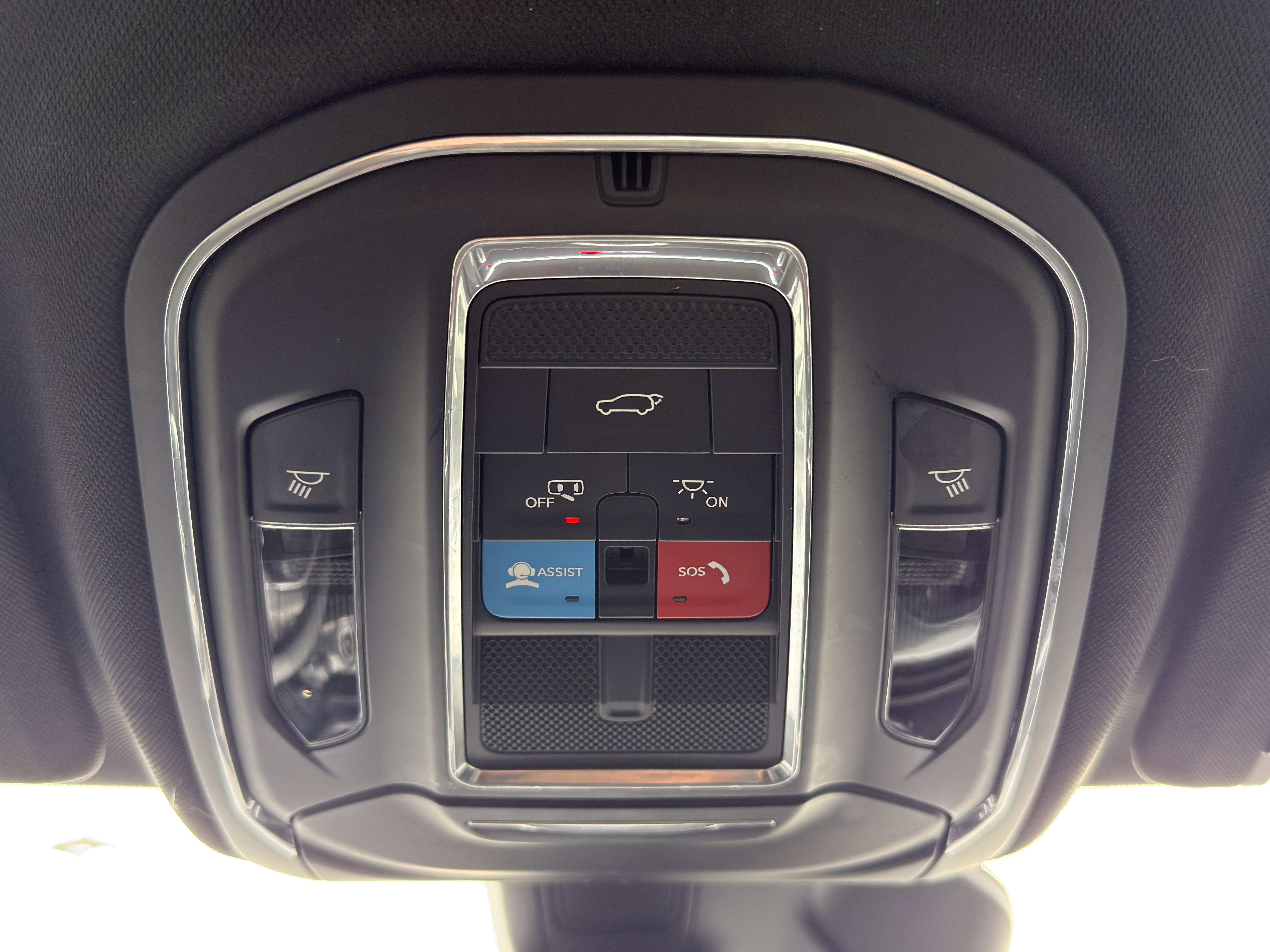 Used 2023 Jeep Grand Cherokee L Laredo AWD/4WD image 40