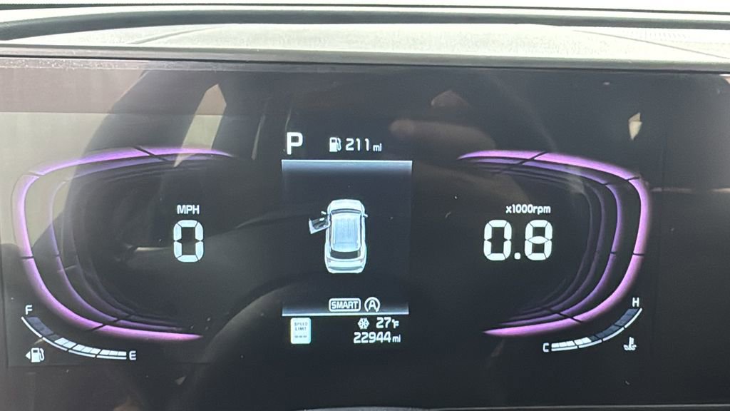 Used 2025 Kia Sportage X-Line w/ Premium Package image 21