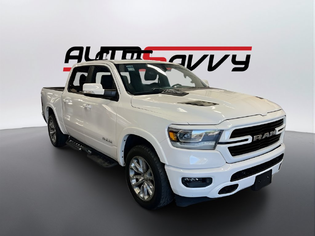 Used 2022 RAM 1500 Laramie AWD/4WD image 1