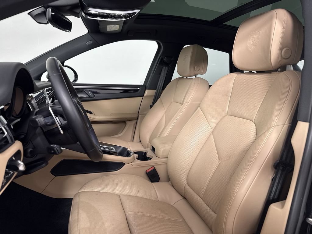 Certified 2022 Porsche Macan S w/ Premium Package Plus AWD/4WD image 5