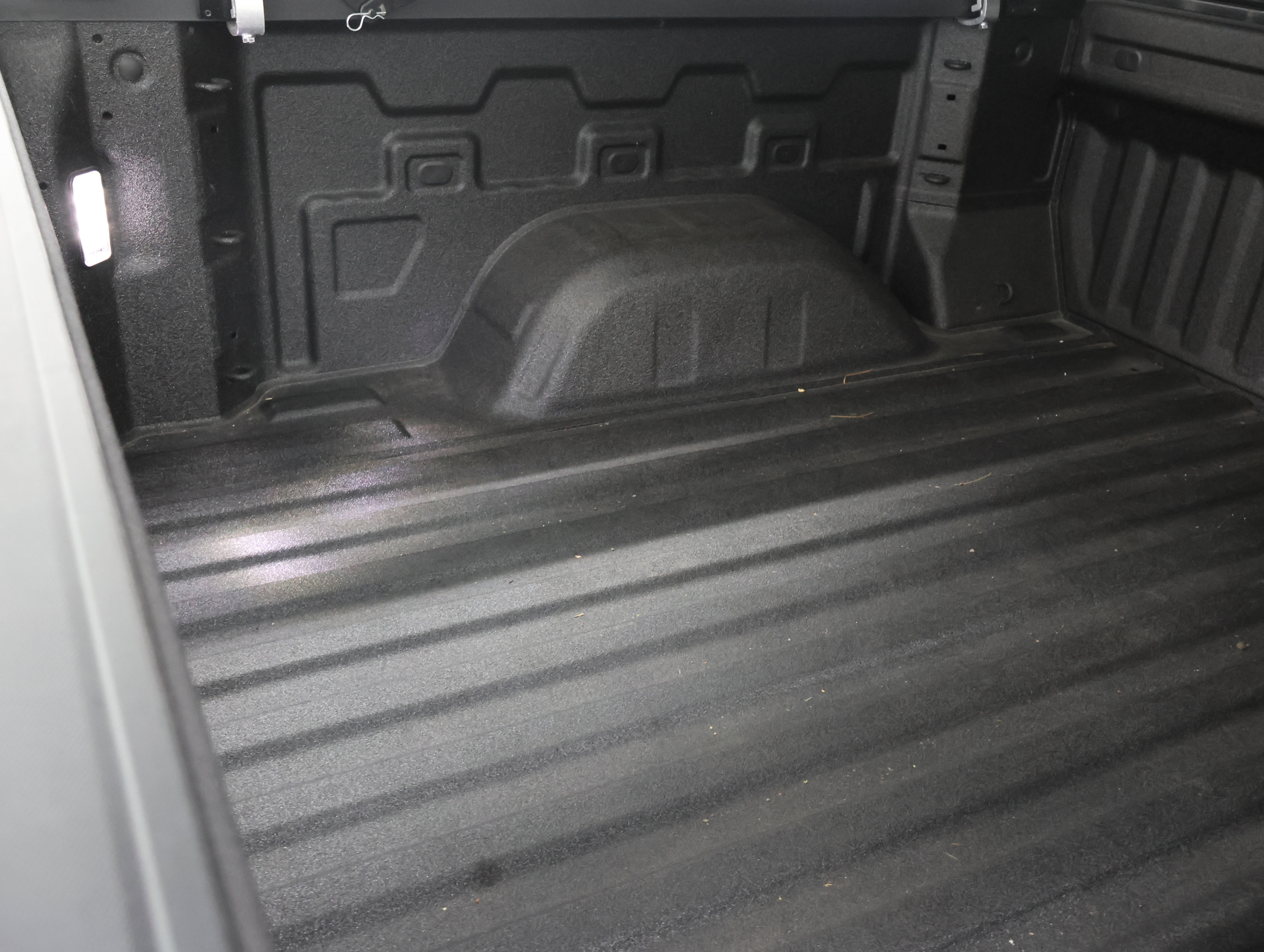 Used 2024 Chevrolet Silverado 1500 RST AWD/4WD image 5