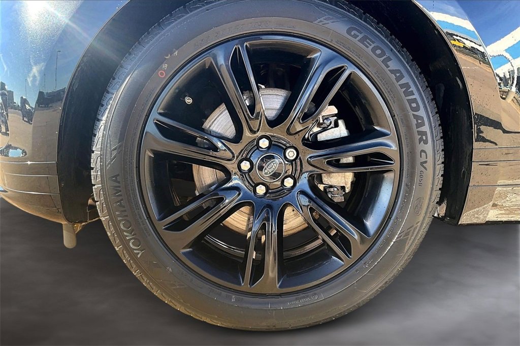 Used 2023 Land Rover Range Rover Velar S image 8