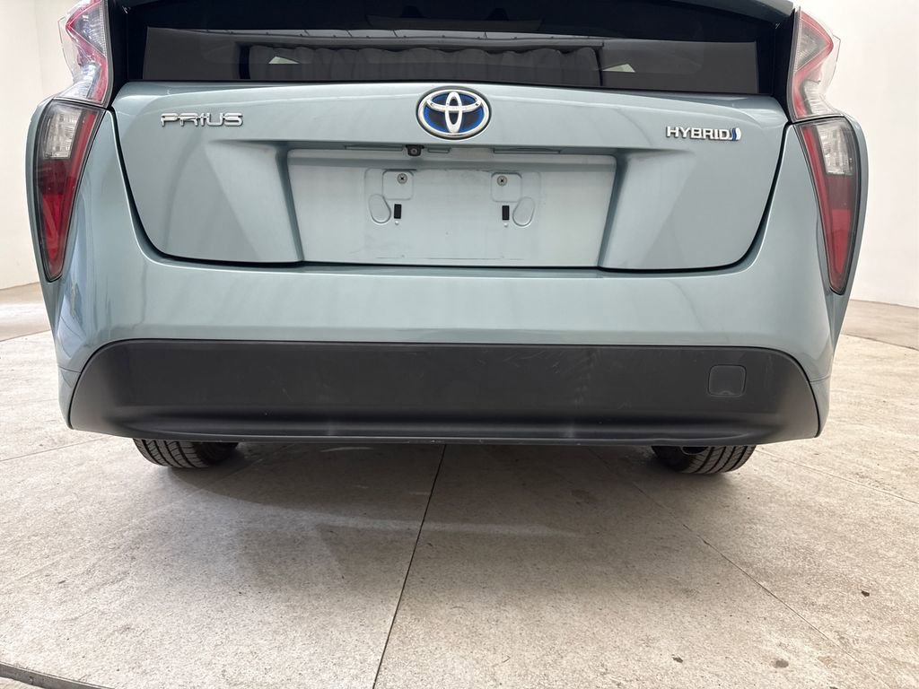 Used 2016 Toyota Prius Four image 21
