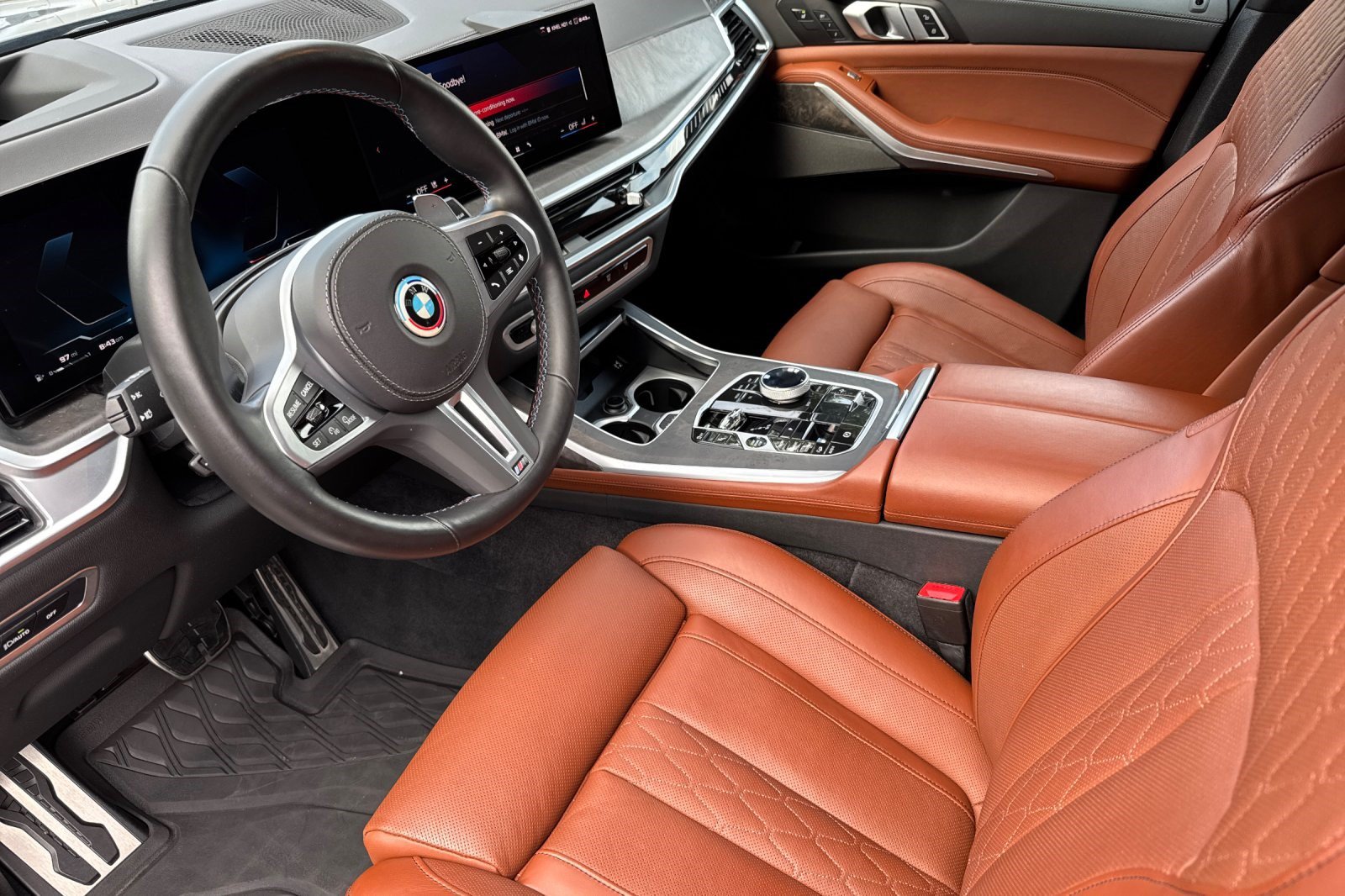 Certified 2024 BMW X7 M60i w/ Executive Package AWD/4WD image 11