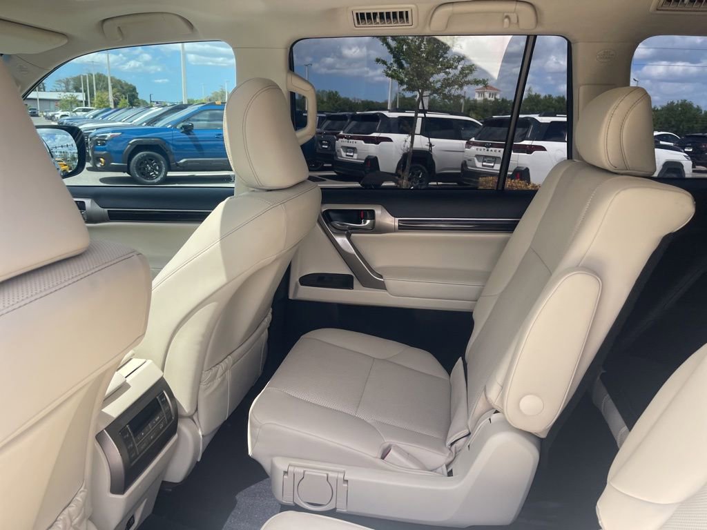 Used 2021 Lexus GX 460 Premium image 26