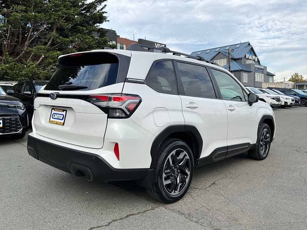 Certified 2025 Subaru Forester Limited image 7