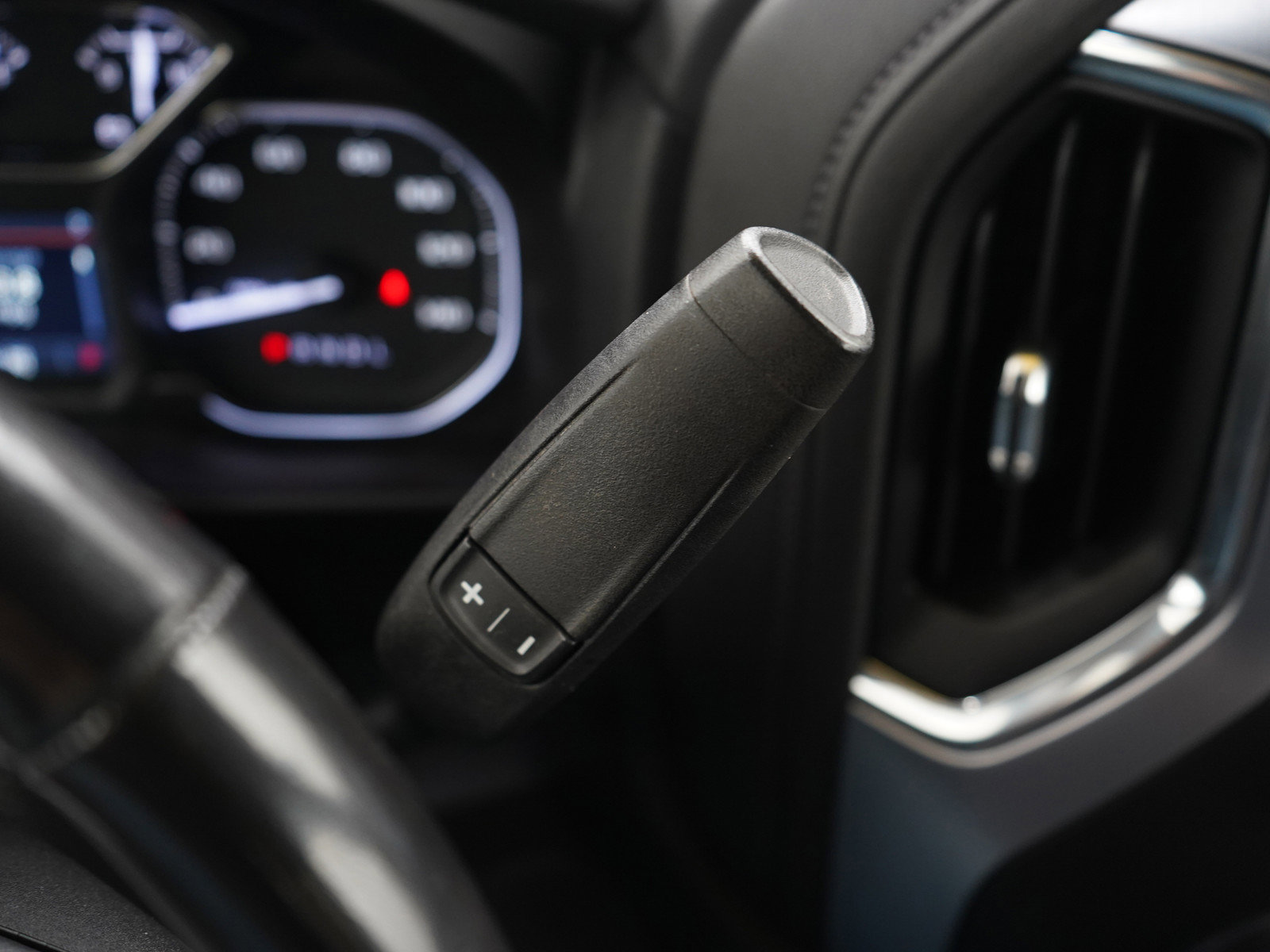 Used 2020 GMC Sierra 1500 SLT w/ SLT Premium Plus Package AWD/4WD image 23