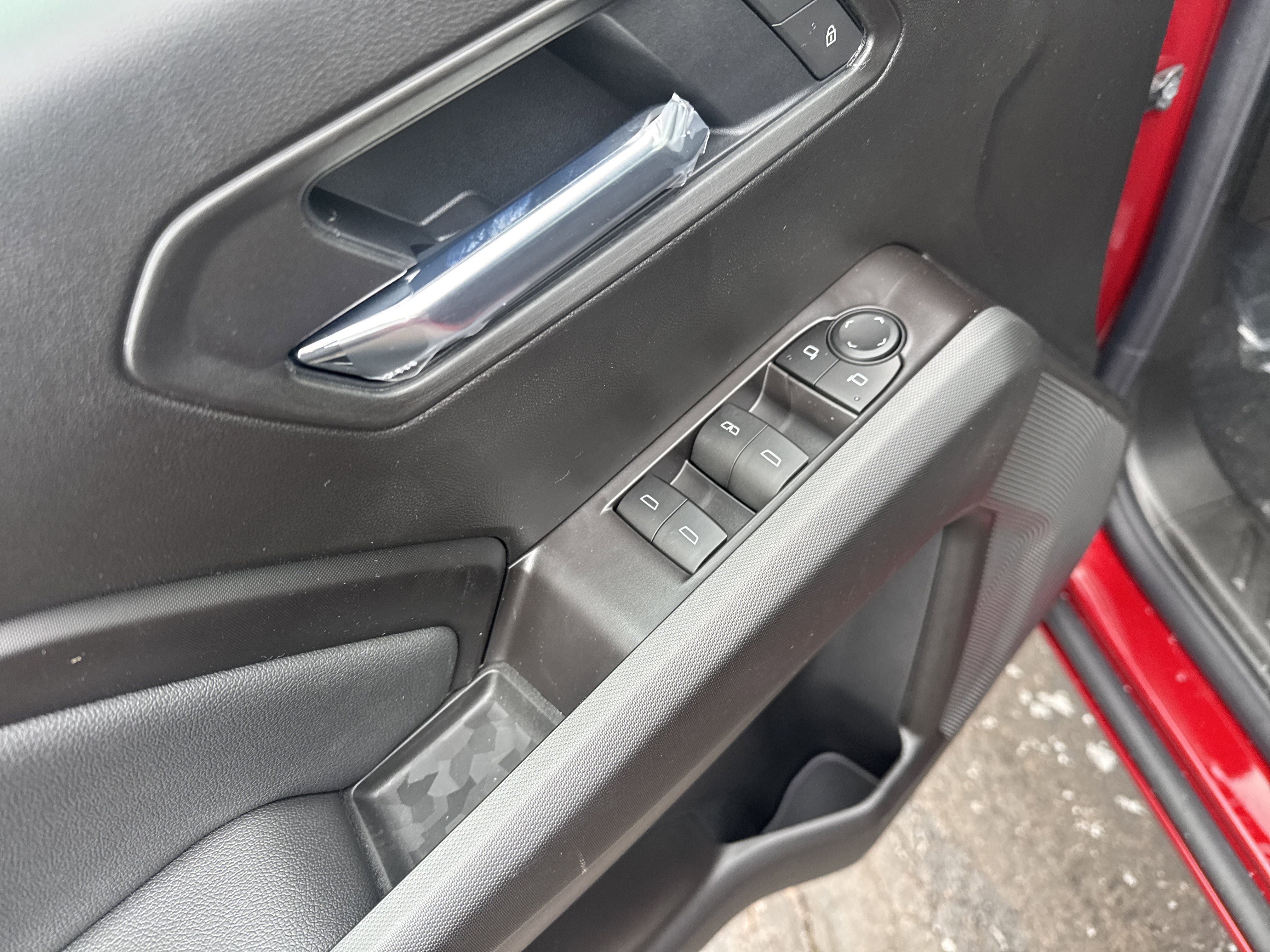 New 2026 GMC Canyon Elevation w/ Technology Package image 16