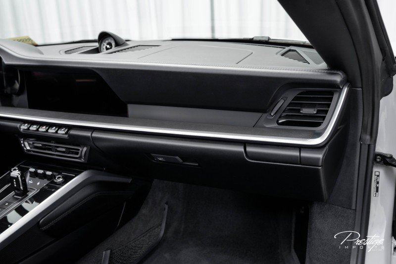 Used 2025 Porsche 911 Turbo image 45