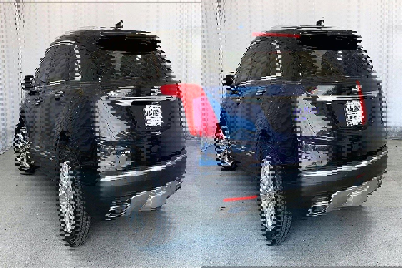 Used 2017 Cadillac XT5 Platinum image 5