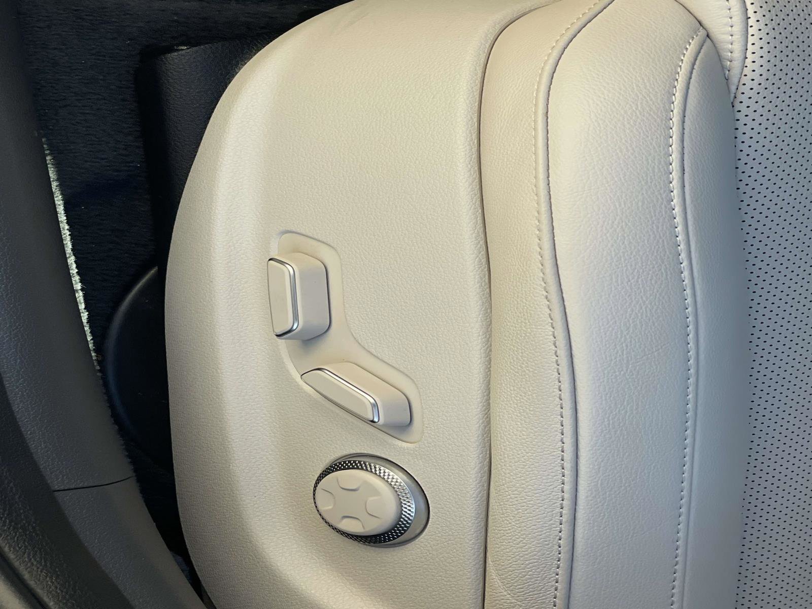 Used 2023 Genesis G80 2.5T image 20