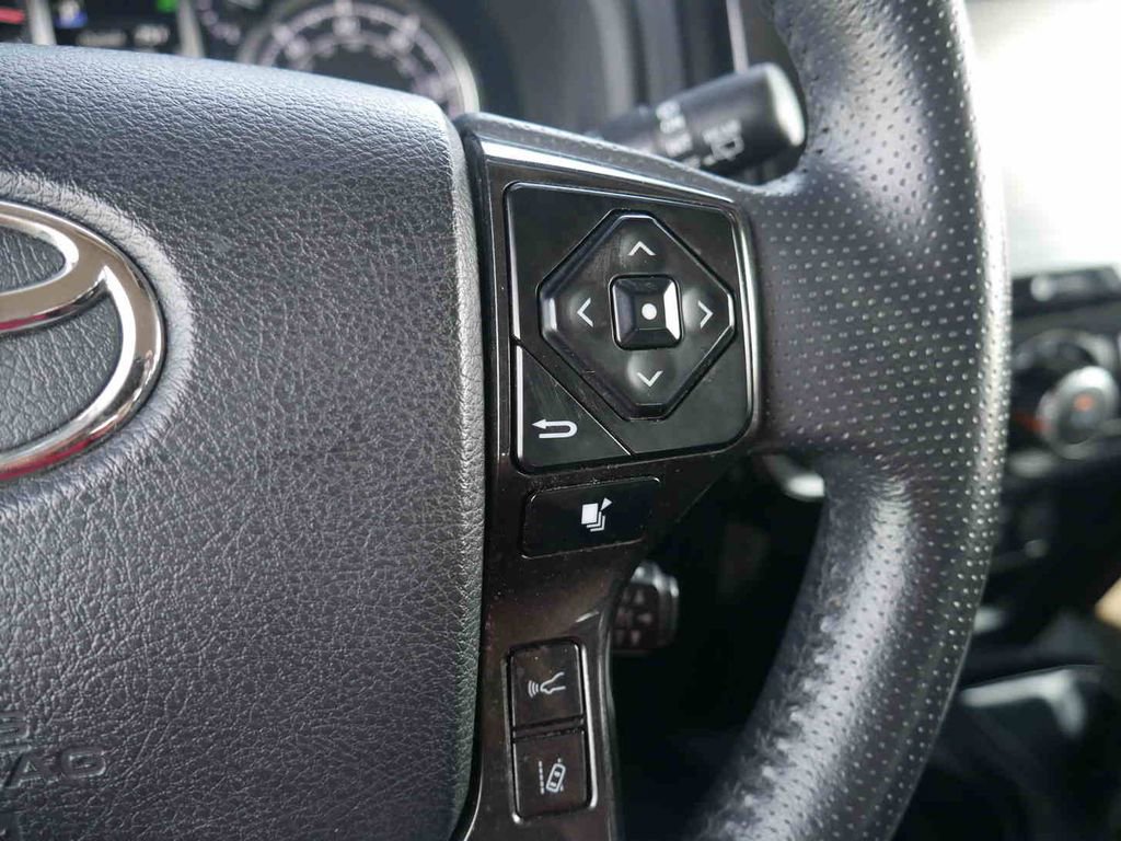 Used 2024 Toyota 4Runner TRD Off-Road image 43