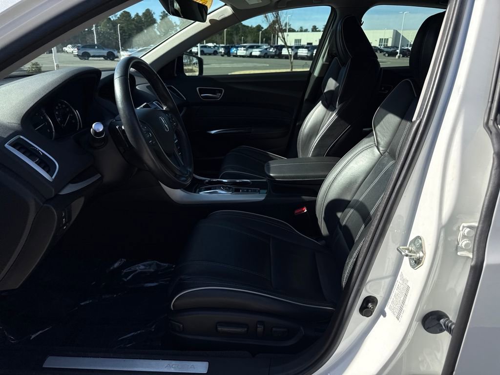 Used 2020 Acura TLX V6 SH-AWD w/ Technology Pkg image 13