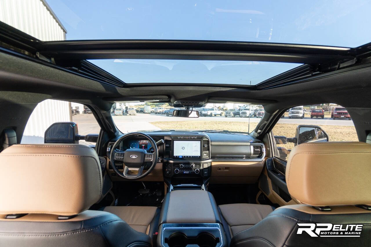 Used 2023 Ford F450 Lariat w/ FX4 Off-Road Package image 81