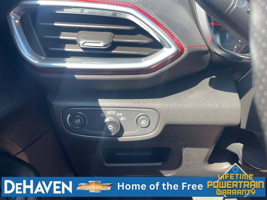Used 2021 Chevrolet TrailBlazer RS w/ Convenience Package FWD image 18