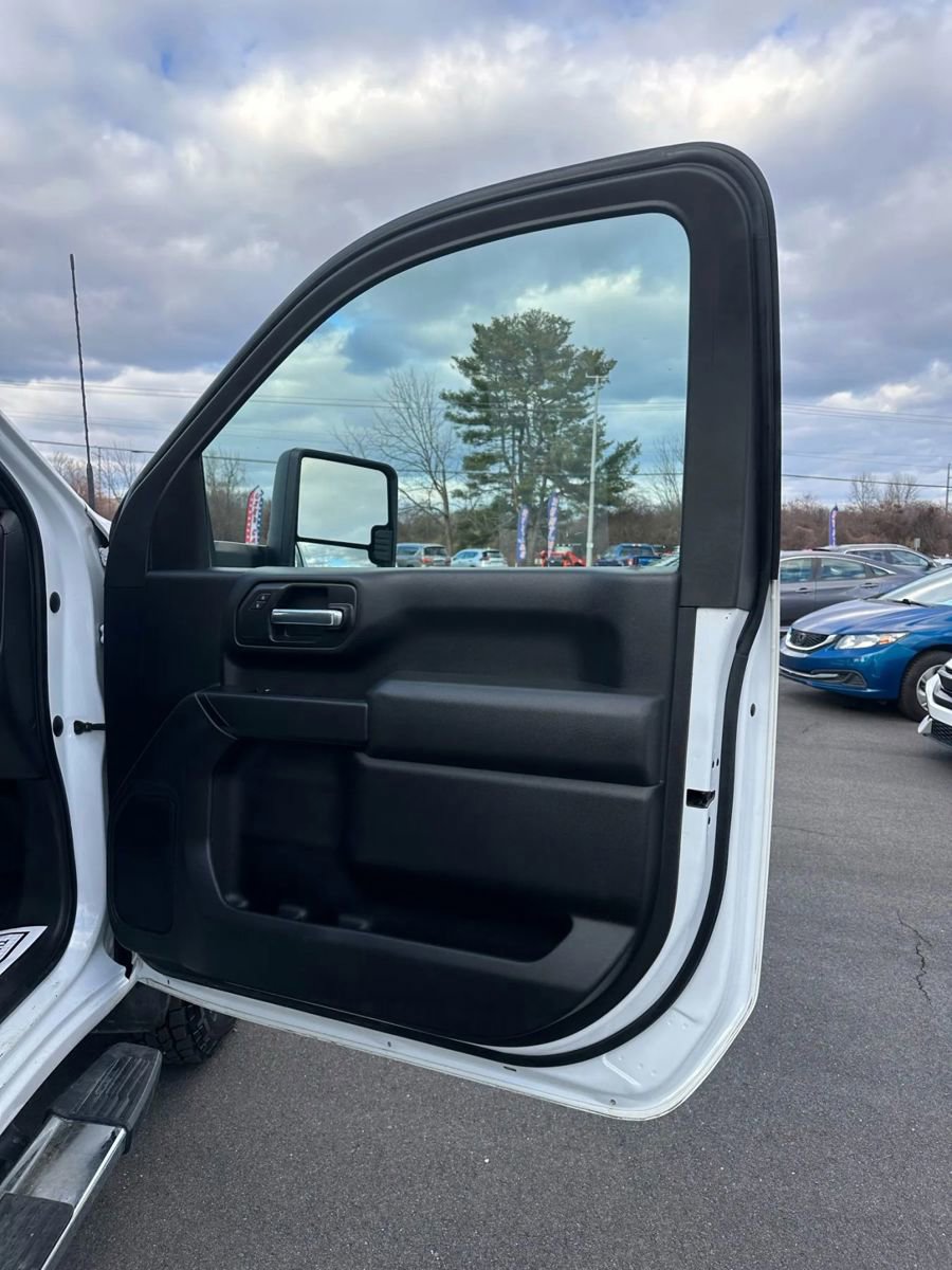 Used 2020 Chevrolet Silverado 3500 W/T w/ WT Convenience Package image 11