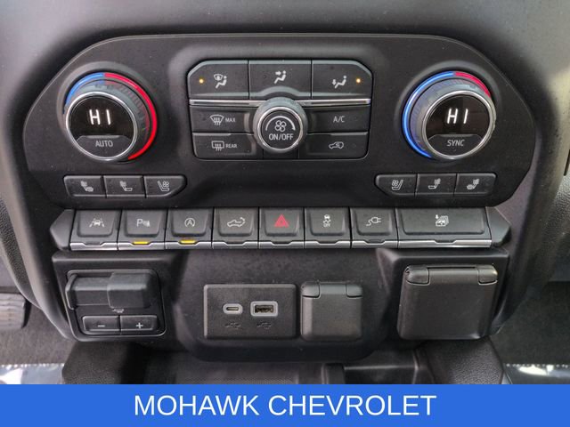 Used 2021 Chevrolet Silverado 1500 High Country w/ Technology Package image 19