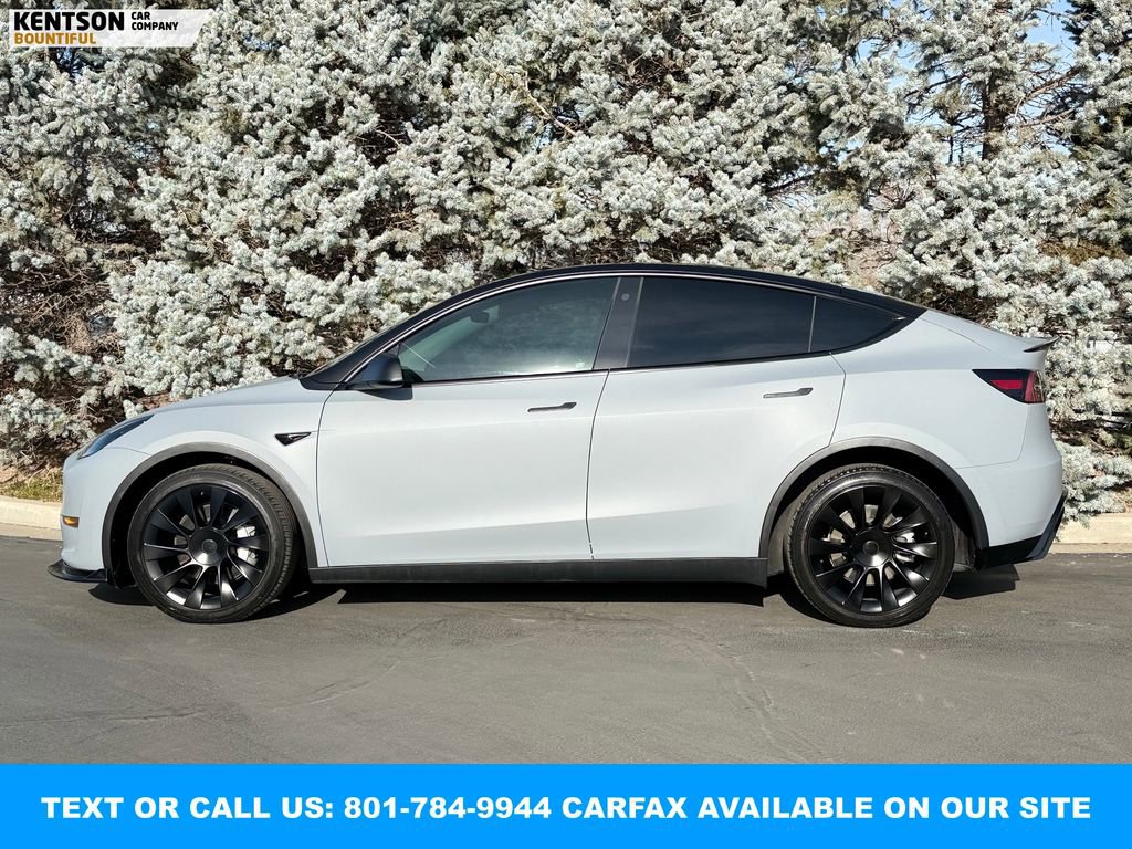 Used 2023 Tesla Model Y Long Range image 3