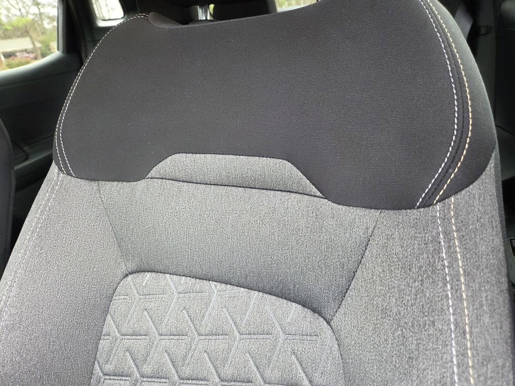 Used 2026 Nissan Kicks SV image 16