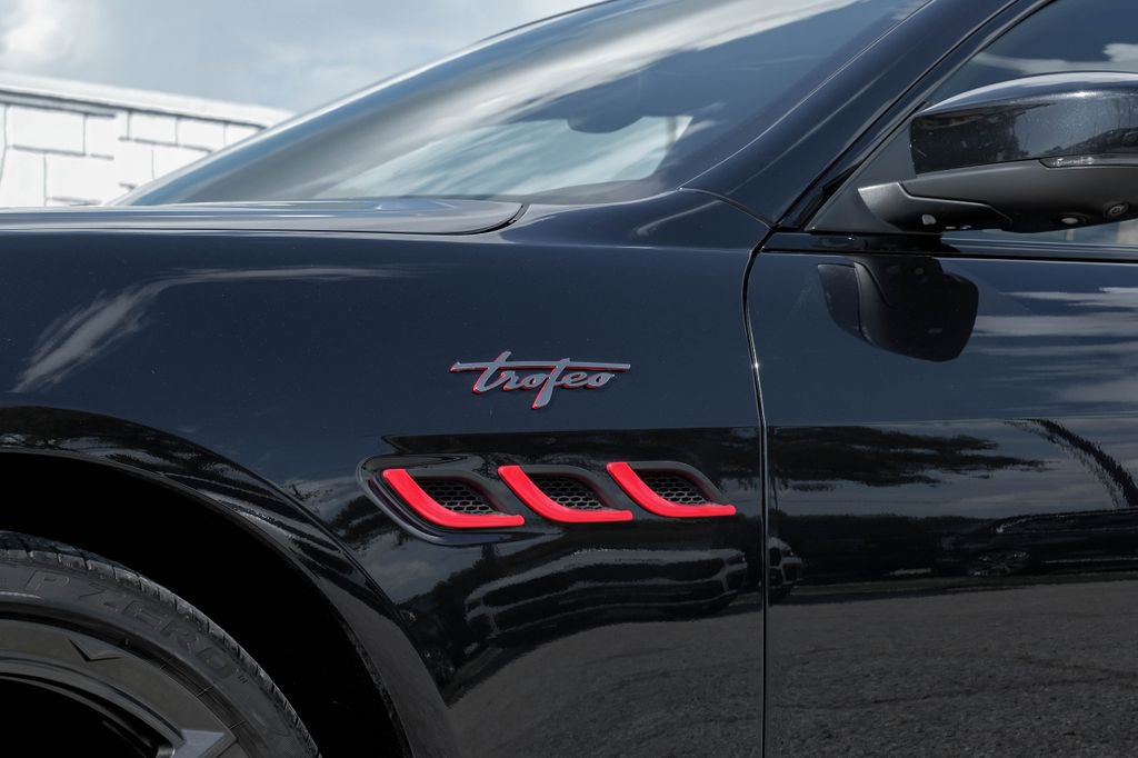 Used 2022 Maserati Quattroporte Trofeo image 58