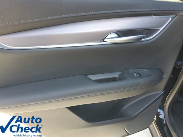 Certified 2023 Cadillac XT5 Luxury FWD image 14