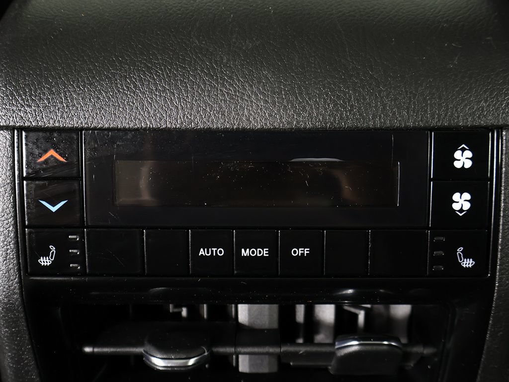 Used 2023 Jeep Grand Cherokee L Overland AWD/4WD image 63
