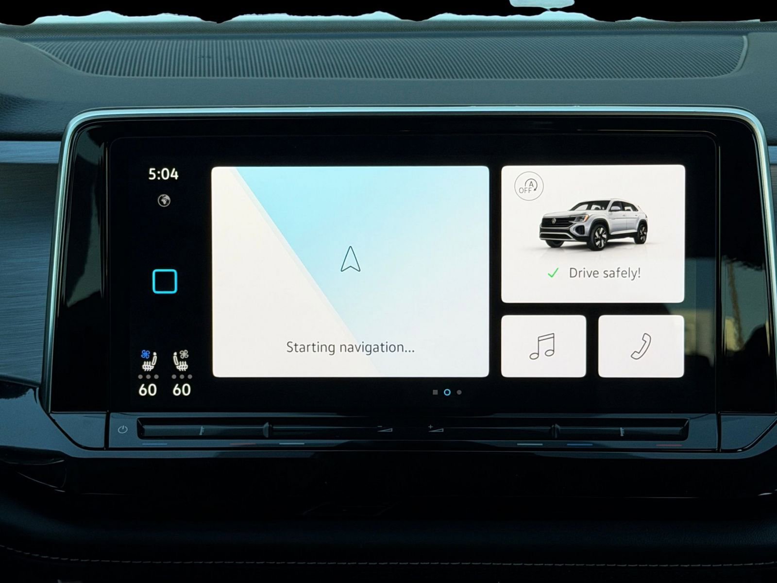 Used 2025 Volkswagen Atlas Cross Sport SE FWD image 20