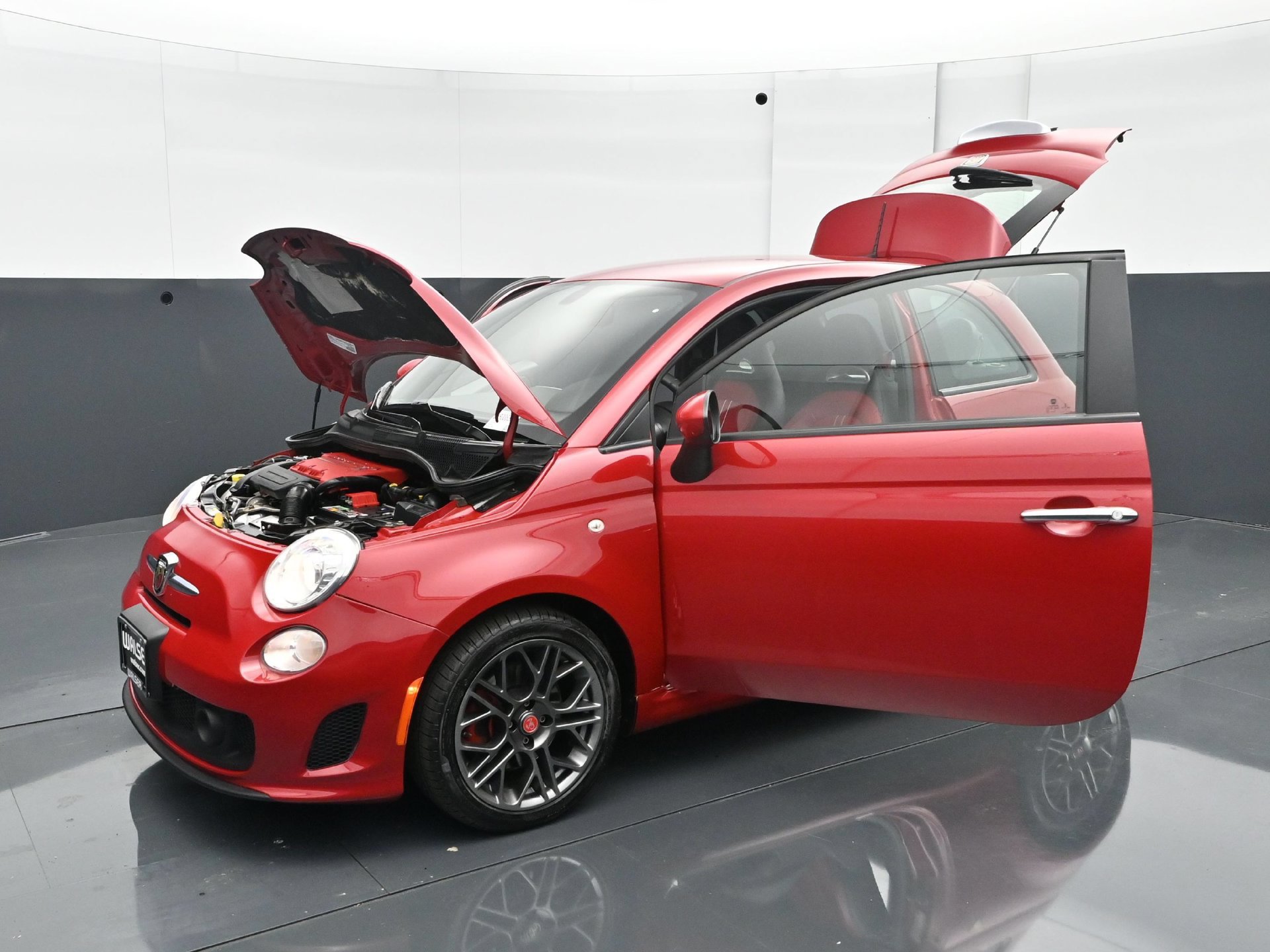 Used 2019 FIAT 500 Abarth FWD image 25